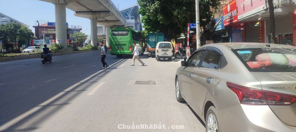 Bán đất Cầu Diễn. 2 thoáng-Ngõ thông-Ôtô tránh. Kinh doanh, Văn phòng. 120m. 12 tỷ