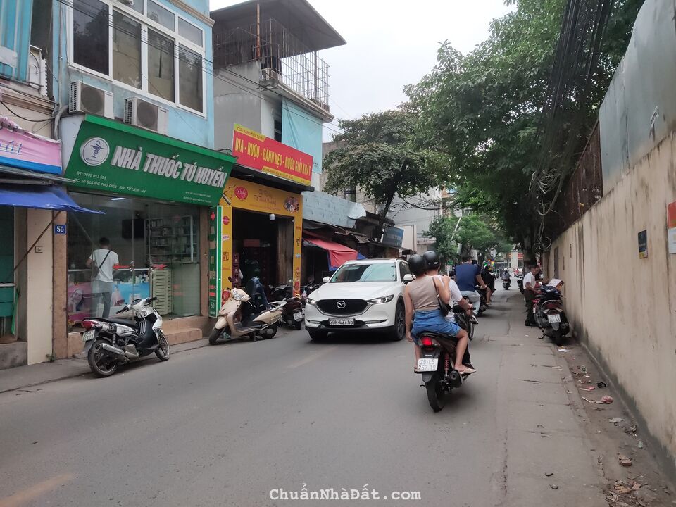 Bán đất Phú Diễn. Sát phố - Tiện ích bao quanh. Ở sướng - Cho thuê. 55m. 5 tỷ