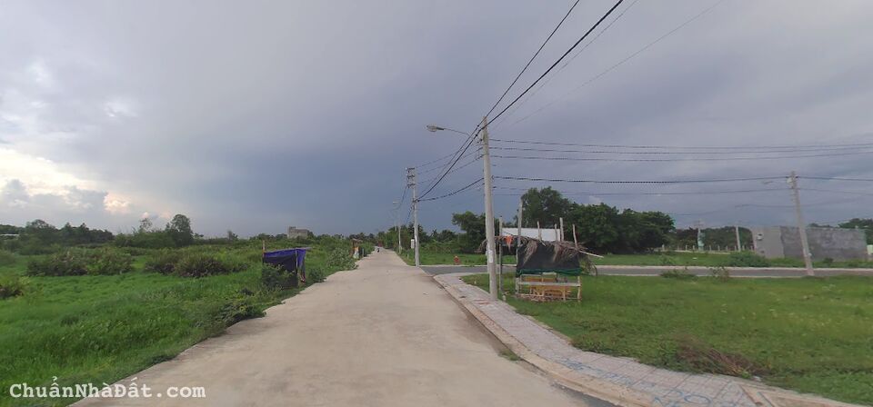 Đất nền KDC Blue Diamond, Long Phước, TP Thủ Đức. Đường Số 8 đang nâng cấp, SHR, DT 80m2 Giá 2,2 tỷ