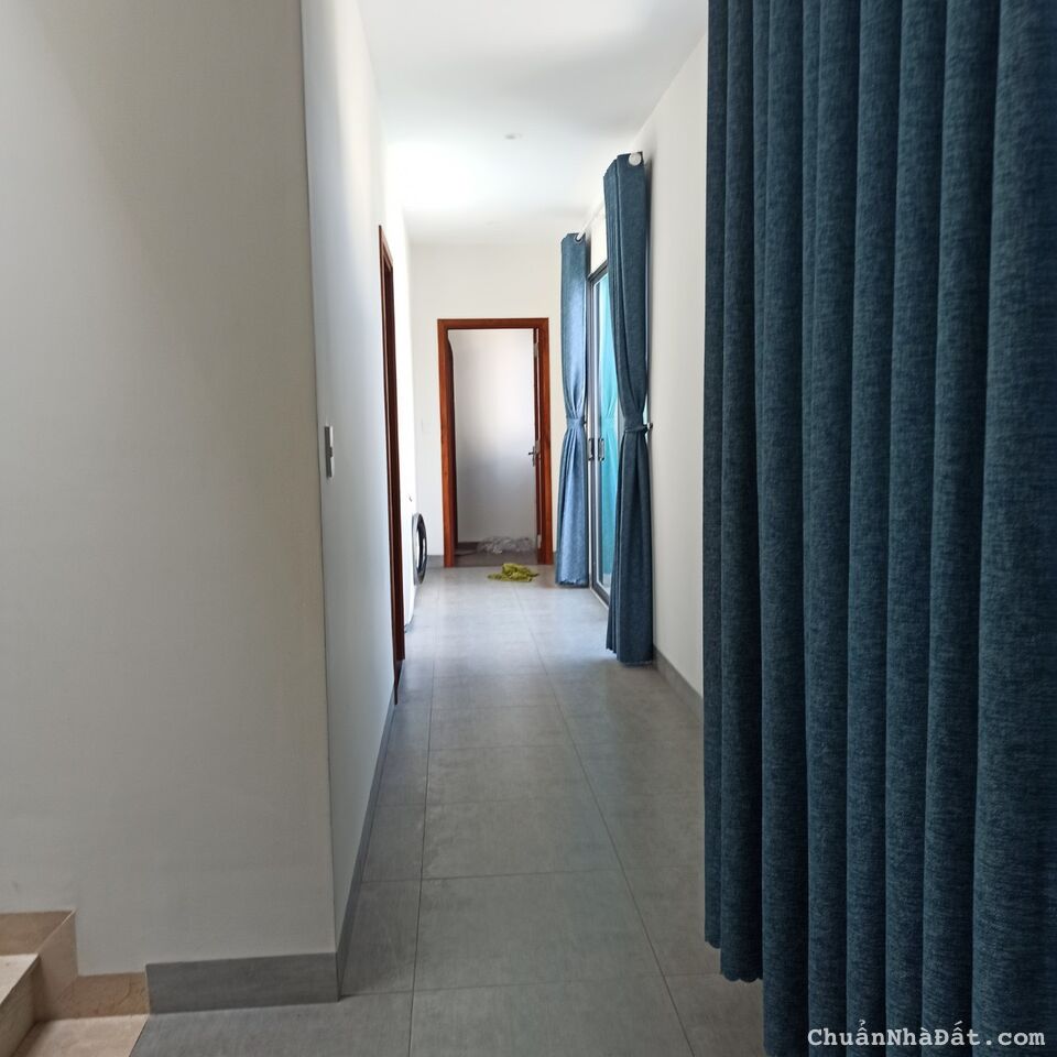 Bán nhà 2 mặt tiền đường Lê Hồng Phong Nha Trang 