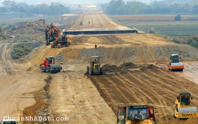 Chính chủ cần bán lô đất sào 1000m2 sau chợ Tân Phước