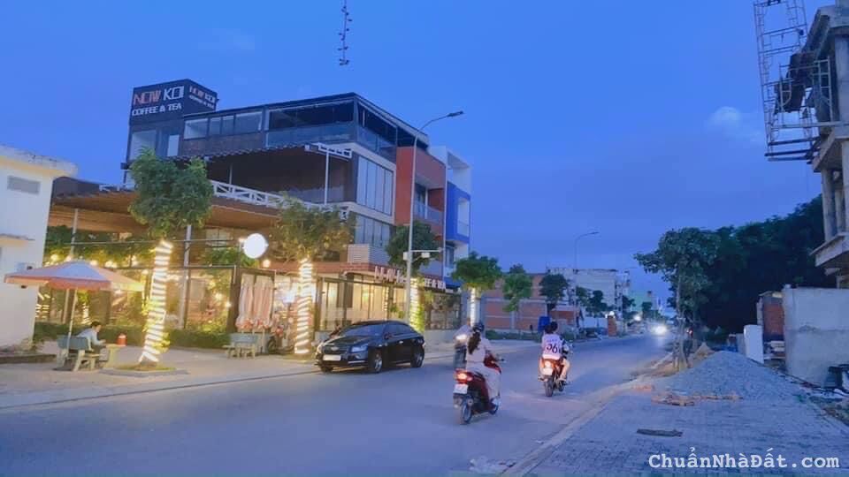 Định cư nước ngoài cần sang gấp lô đất MT Trần Phú,P.10,Q.6,diện tích 100m2, giá 2,8ty,SHR