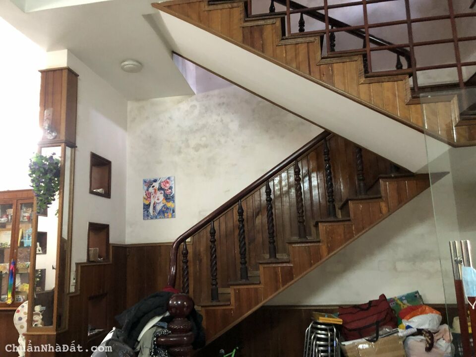 Nhà 2 tầng mặt tiền Lê Ngân đường 7m5, lưng là kiệt 4m5, dt 120m ngang 6m, xây dựng 60m 