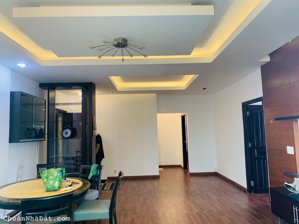 Penhouse Đông Nam Á, diện tích 160m2 nội thất như hình chỉ 3,6 tỷ