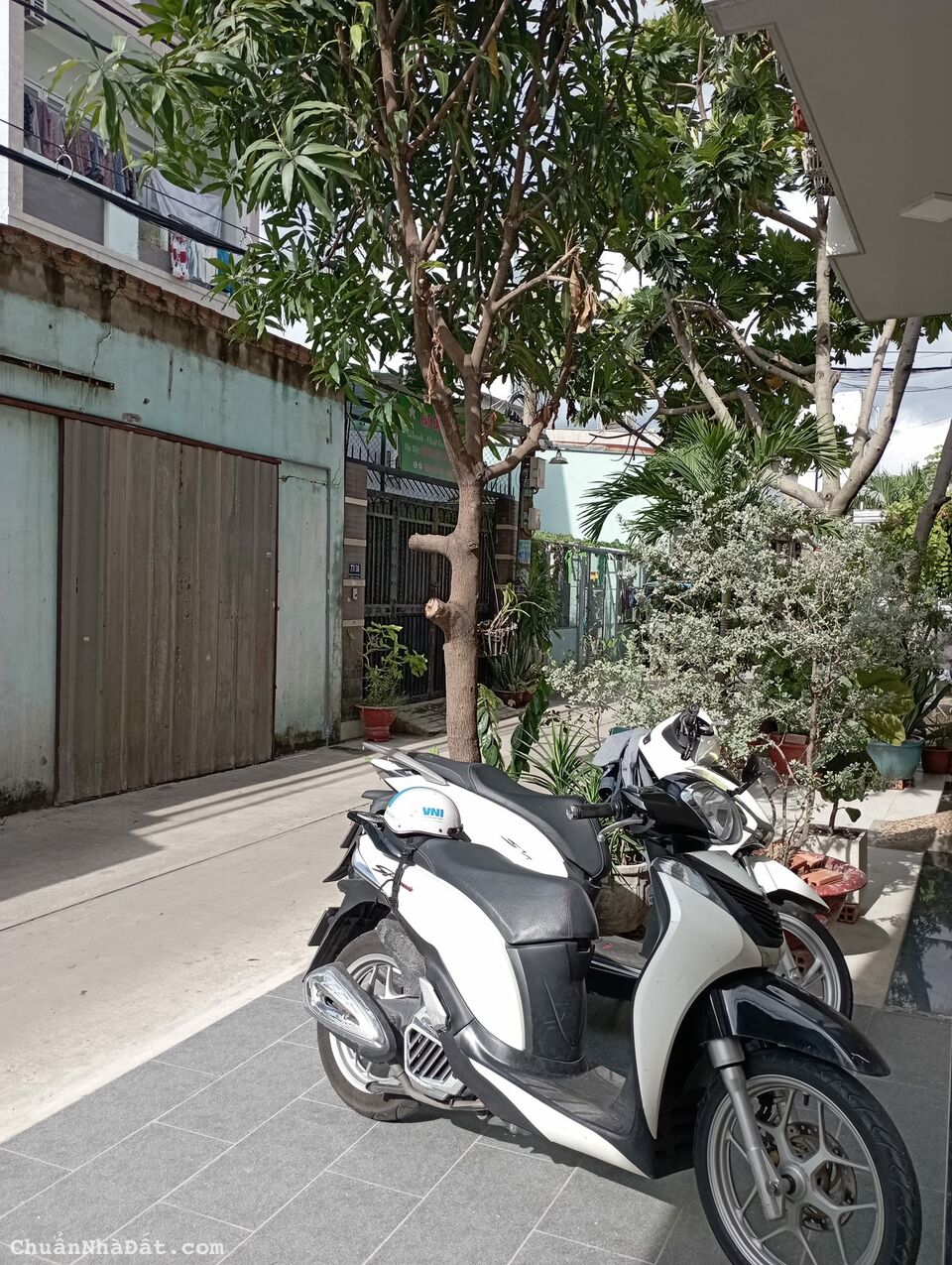 NHÀ 2 MT – NGANG 5.3M –HẺM Ô TÔ NÉ - BỜ BAO TÂN THẮNG –TÂN PHÚ- DT 82M2 – NHỈNH 12 TỶ