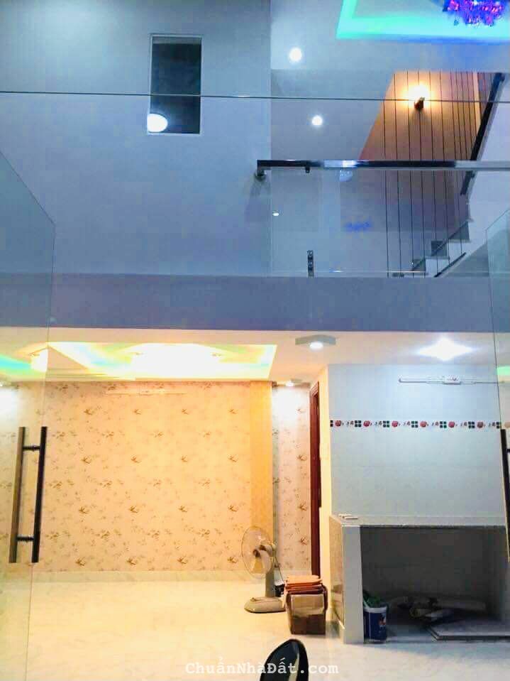 HẺM Ô TÔ 1 TRỤC - NGANG KHỦNG ,PHẠM VĂN CHIÊU, DT 6.4 x 5.3, nhỉnh 3 tỷ