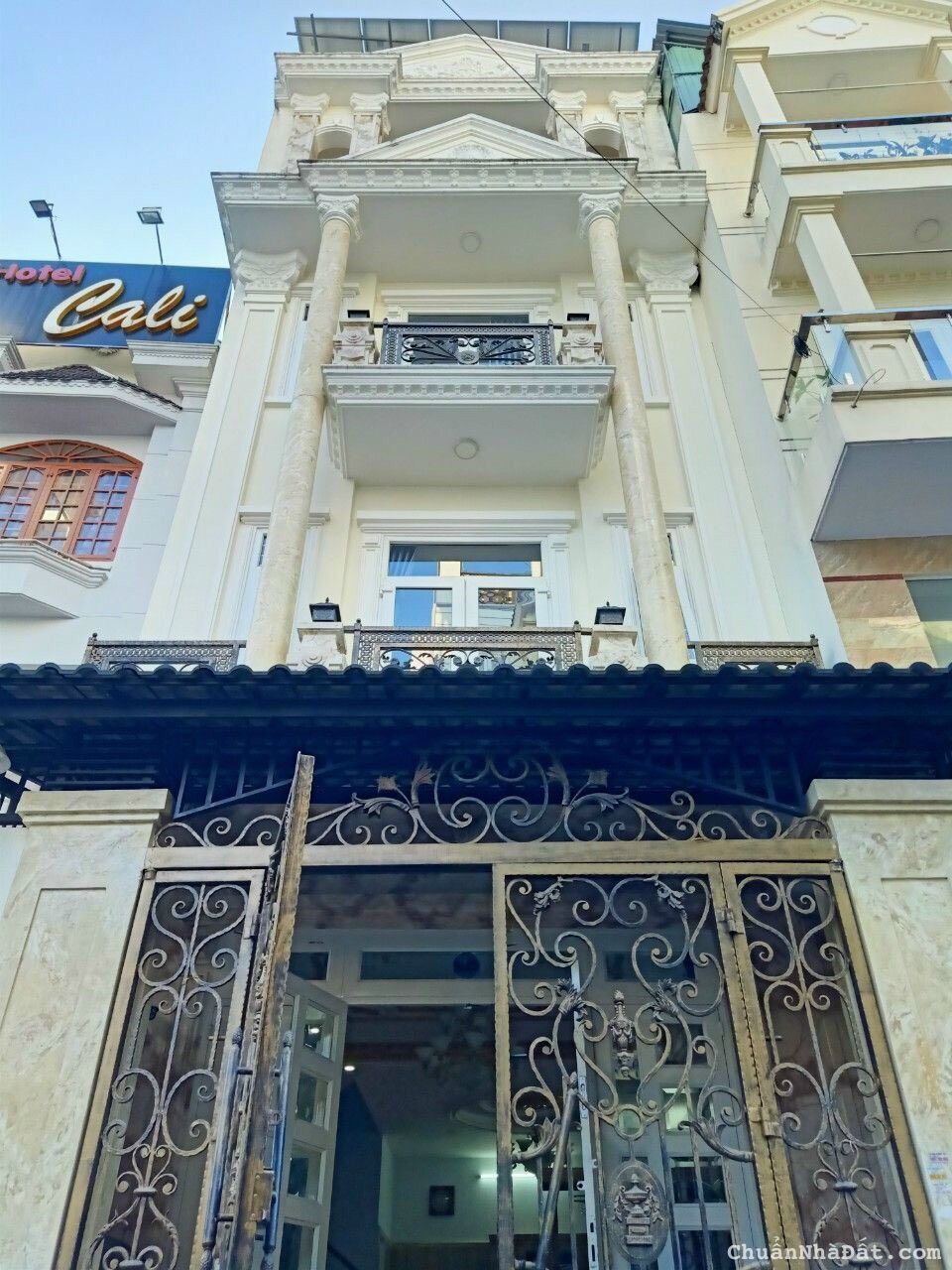 Hẻm 1 sẹc, Nguyễn Văn Đậu, 4 x 9.5m, 2 lầu, 6.2 tỷ, Bình Thạnh