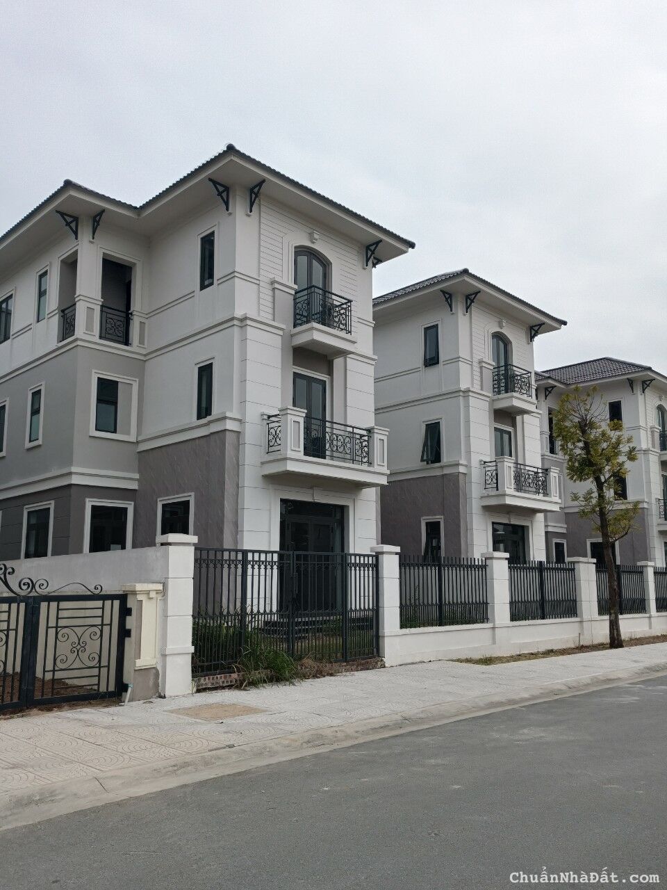 Biệt thự 216m2 không gian sống xanh - đẳng cấp , căn hoa hậu của dự án Biệt thự 216m2 không gian sống xanh - đẳng cấp , căn hoa hậu của dự án