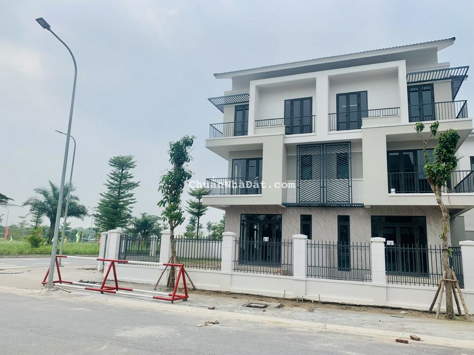 Biêt thự 180m2 giá chỉ 10 tỷ  căn nhà mơ ước,hưởng trọn không gian xanh