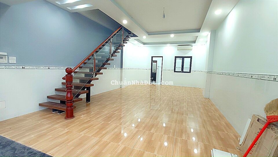 Bán  gấp nhà mặt tiền kinh doanh khu đô thị oasis kinh doanh mọi ngành nghề giá cực tốt