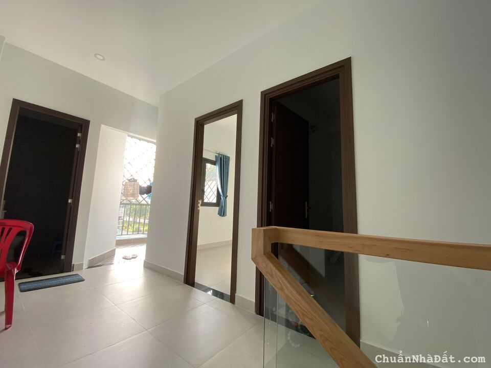 Bán gấp căn góc khu đô thị oasis city vào ở ngay 100m2, giá thương lượng