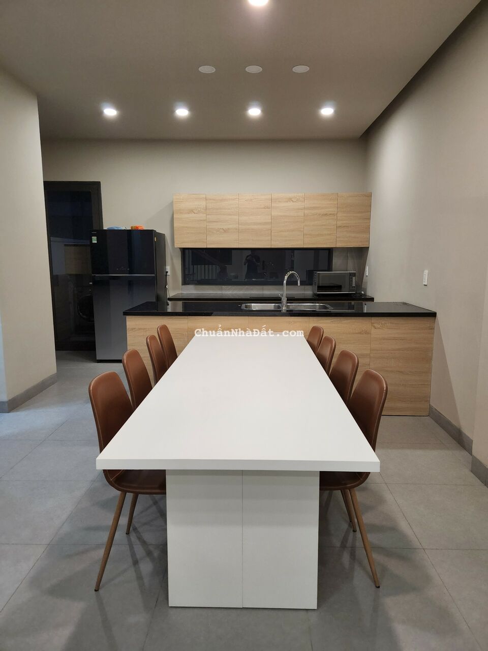 Cho thuê nhà 3 tầng full nội thất khu đô thị Sun casa 17tr/tháng