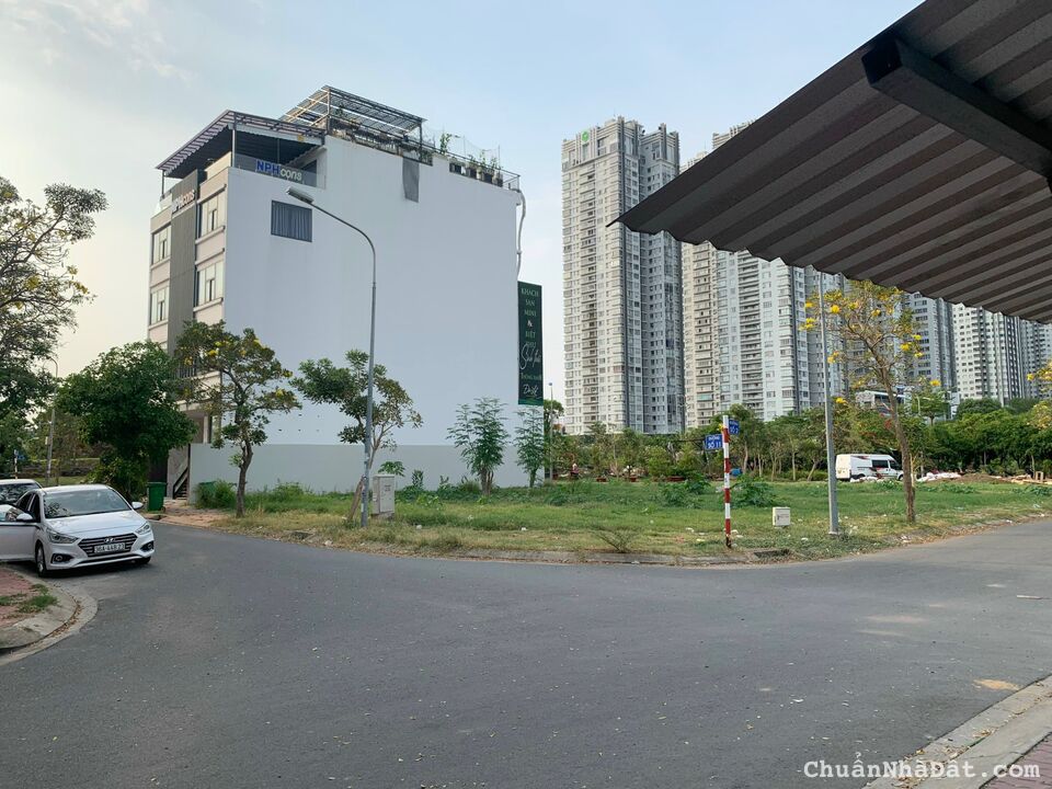 đất góc 5 và 8 khu nam long Trần Trọng Cung Phường Tân Thuận Đông Q7. DT 12x24m đất góc 5 và 8 khu nam long Trần Trọng Cung Phường Tân Thuận Đông Q7. DT 12x24m