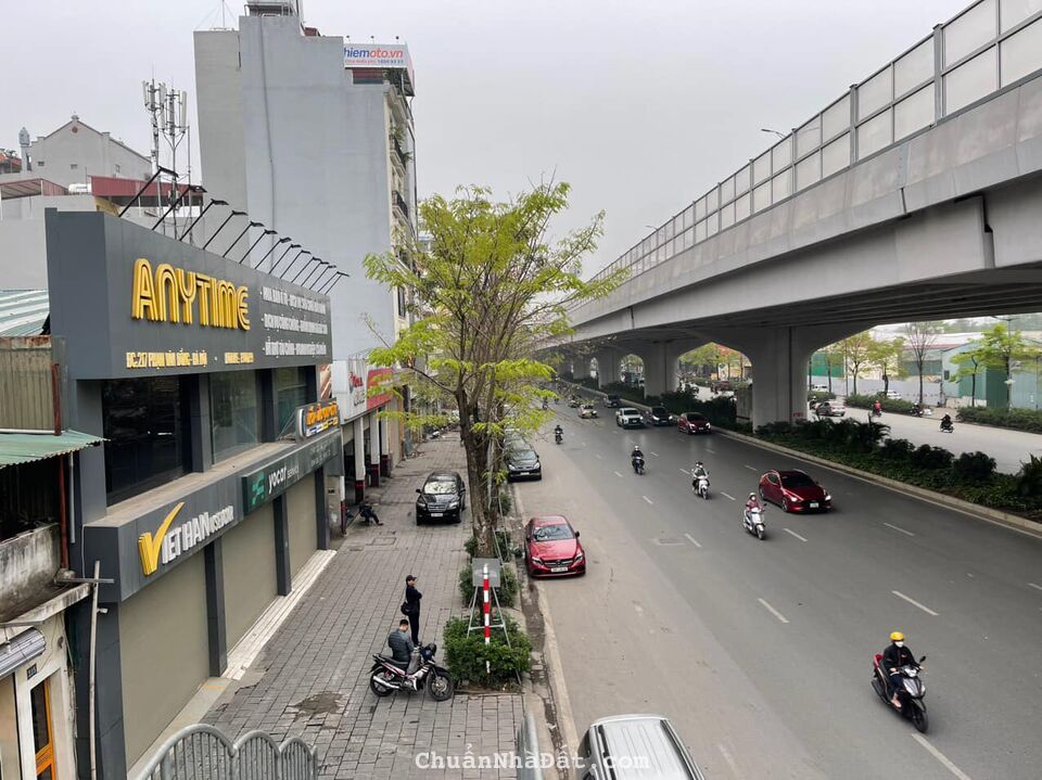 BÁN NHÀ MẶT ĐƯỜNG PHẠM VĂN ĐỒNG - VỊ TRÍ ĐẸP 8 TẦNG KINH DOANH - DT 200M2 GIÁ CHÀO 122 TỶ 