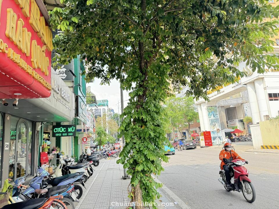 BÁN NHÀ MẶT PHỐ NGỌC KHÁNH - SIÊU VIP TT BA ĐÌNH - 5 TẦNG KINH DOANH - DT 54M2 GIÁ CHÀO 31 TỶ BÁN NHÀ MẶT PHỐ NGỌC KHÁNH - SIÊU VIP TT BA ĐÌNH - 5 TẦNG KINH DOANH - DT 54M2 GIÁ CHÀO 31 TỶ