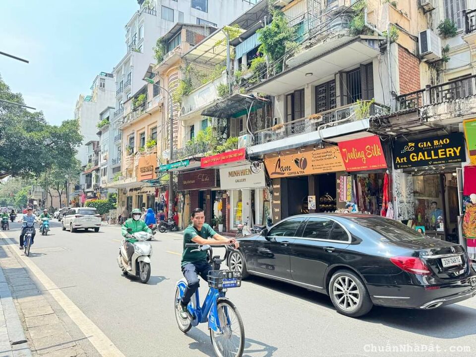 BÁN NHÀ MẶT PHỐ HÀNG GAI - VỊ TRÍ SIÊU VIP - TT HOÀN KIẾM - 8 TẦNG KINH DOANH - GIÁ CHÀO 28X TỶ BÁN NHÀ MẶT PHỐ HÀNG GAI - VỊ TRÍ SIÊU VIP - TT HOÀN KIẾM - 8 TẦNG KINH DOANH - GIÁ CHÀO 28X TỶ