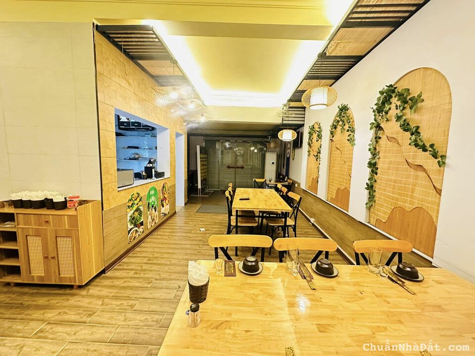 MẶT PHỐ TÂN ẤP - VỊ TRÍ ĐẮC ĐỊA - TT QUẬN BA ĐÌNH - KINH DOANH SẦM UẤT - DT 240M2 NHỈNH 2X TỶ MẶT PHỐ TÂN ẤP - VỊ TRÍ ĐẮC ĐỊA - TT QUẬN BA ĐÌNH - KINH DOANH SẦM UẤT - DT 240M2 NHỈNH 2X TỶ