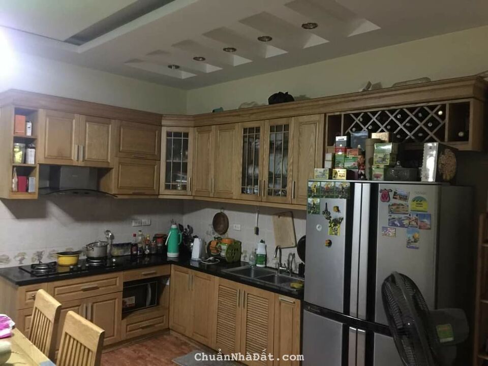 BÁN NHÀ MẶT PHỐ NGHĨA TÂN CẦU GIẤY - VỊ TRÍ SIÊU VIP KINH DOANH - DT 78M2 GIÁ CHÀO NHỈNH 36.X TỶ