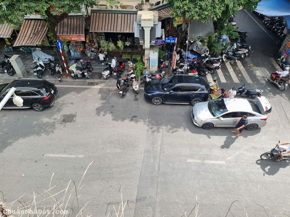 NHÀ MẶT PHỐ HÀNG GIẤY - TT HOÀN KIẾM - VỊ TRÍ ĐẸP 6 TẦNG KINH DOANH ĐỈNH - DT 156M2 GIÁ CHÀO 139 TỶ