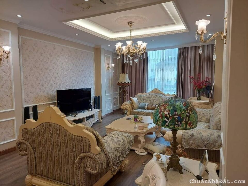 CHỦ GIẢM CHÀO 7 TỶ - MẶT PHỐ CỔ HÀNG KHOAI - VỊ TRÍ ĐẮC ĐỊA VỈA HÈ RỘNG - KINH DOANH SẦM UẤT