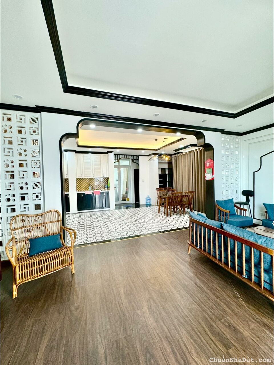 BÁN NHÀ MẶT PHỐ HUẾ - VỊ TRÍ SIÊU VIP - 7 TẦNG KINH DOANH - DT 250M2 GIÁ CHÀO NHỈNH 18X TỶ