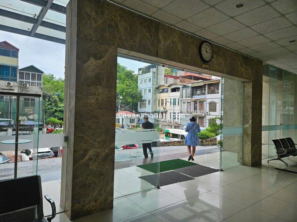 BÁN NHÀ MẶT ĐƯỜNG HOÀNG HOA THÁM - VỊ TRÍ VIP 19 TẦNG KINH DOANH - DT 3302M2 GIÁ CHÀO 7XX TỶ