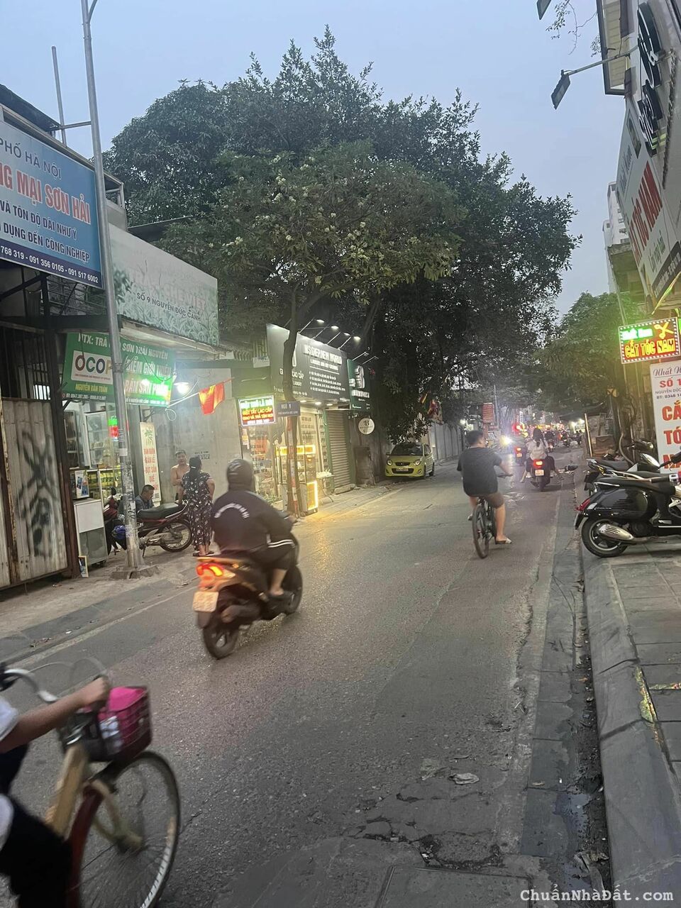 BÁN NHÀ MẶT PHỐ NGUYỄN ĐỨC CẢNH - VỊ TRÍ VIP KINH DOANH ĐỈNH - DT 75M2 GIÁ CHÀO 17.5 TỶ