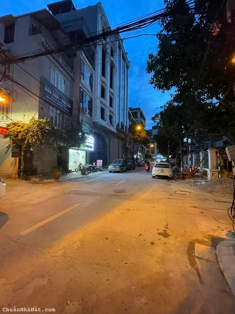 BÁN NHÀ MẶT ĐƯỜNG PHÚ XÁ VỊ TRÍ ĐẸP HIẾM - KINH DOANH SẦM UẤT - DT 100M2 NHỈNH 36.X TỶ 