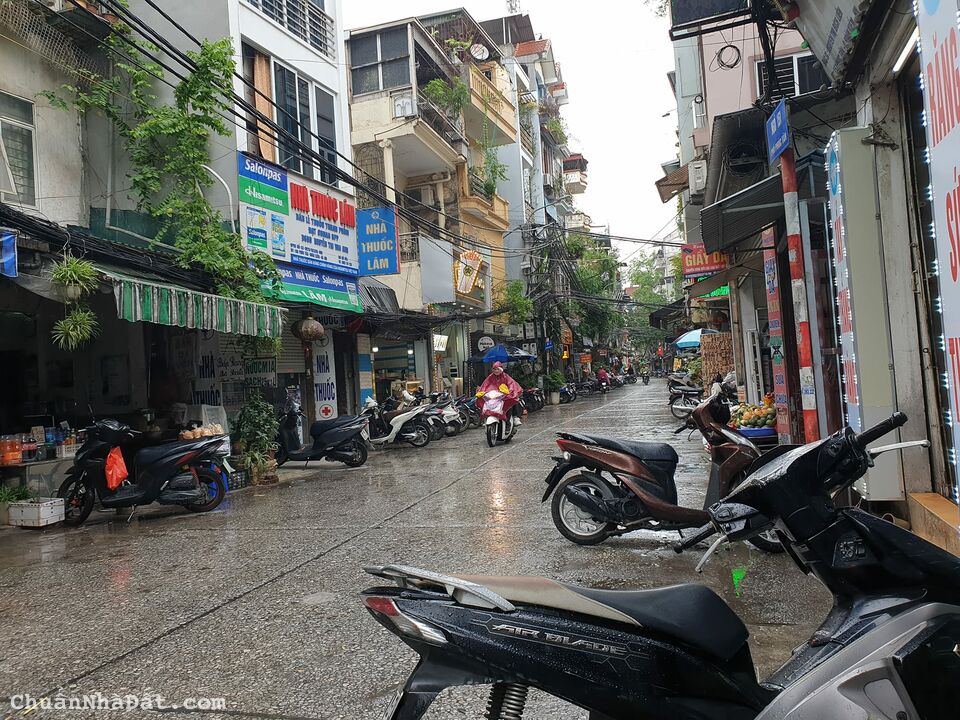 BÁN NHÀ MẶT PHỐ PHÚC TÂN HOÀN KIẾM - VỊ TRÍ ĐẸP KINH DOANH ĐỈNH - DT 104M2 GIÁ CHÀO 32.8 TỶ BÁN NHÀ MẶT PHỐ PHÚC TÂN HOÀN KIẾM - VỊ TRÍ ĐẸP KINH DOANH ĐỈNH - DT 104M2 GIÁ CHÀO 32.8 TỶ