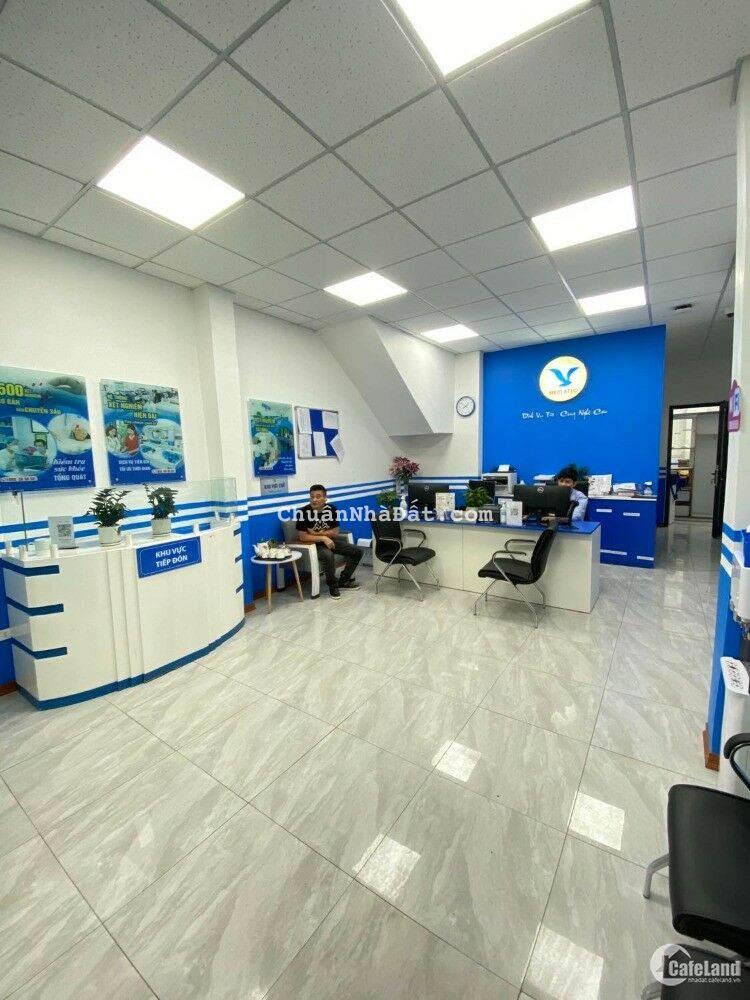 MẶT PHỐ PHẠM VĂN ĐỒNG - QUY HOẠCH ỔN ĐỊNH - VỊ TRÍ KINH DOANH ĐẮC ĐỊA - VỈA HÈ RỘNG