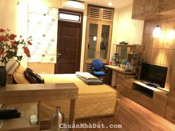 MẶT PHỐ PHẠM VĂN ĐỒNG - QUY HOẠCH ỔN ĐỊNH - VỊ TRÍ KINH DOANH ĐẮC ĐỊA - VỈA HÈ RỘNG