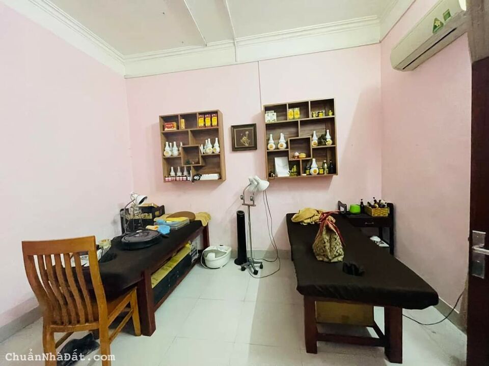 MẶT ĐƯỜNG QUANG TRUNG - VỊ TRÍ SIÊU VIP VỈA HÈ ĐÁ BÓNG KINH DOANH - DT 1248M2 GIÁ CHÀO 300 TỶ