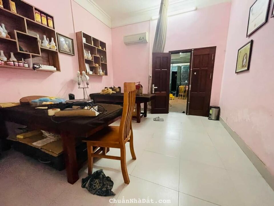 MẶT ĐƯỜNG QUANG TRUNG - VỊ TRÍ SIÊU VIP VỈA HÈ ĐÁ BÓNG KINH DOANH - DT 1248M2 GIÁ CHÀO 300 TỶ