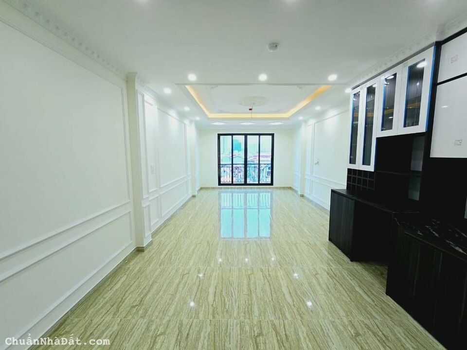 MẶT PHỐ VĨNH PHÚC - VỊ TRÍ SIÊU VIP - 9 TẦNG KINH DOANH ĐỈNH CAO - DT 45M2 GIÁ NHỈNH 2X TỶ MẶT PHỐ VĨNH PHÚC - VỊ TRÍ SIÊU VIP - 9 TẦNG KINH DOANH ĐỈNH CAO - DT 45M2 GIÁ NHỈNH 2X TỶ