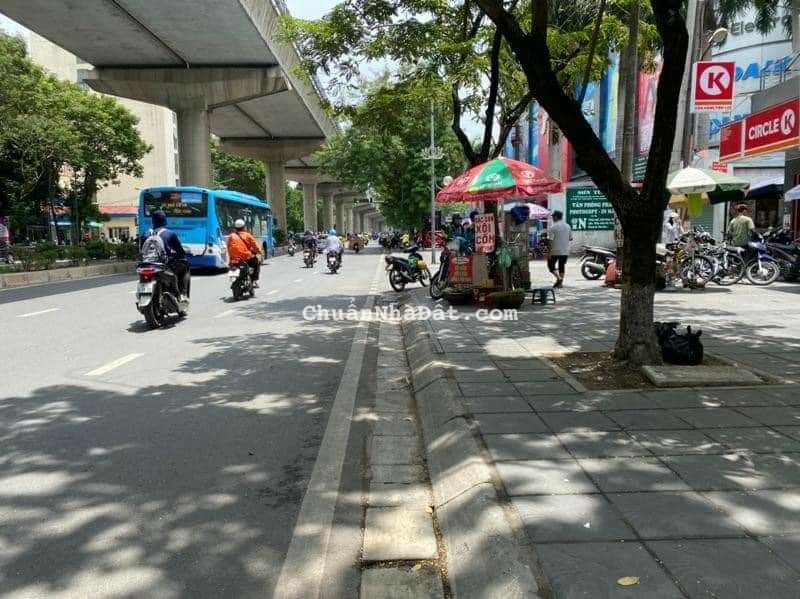 MẶT ĐƯỜNG XUÂN THỦY CẦU GIẤY - VỊ TRÍ ĐẸP VỈA HÈ ĐÁ BÓNG KINH DOANH - DT 110M2 GIÁ CHÀO 60 TỶ MẶT ĐƯỜNG XUÂN THỦY CẦU GIẤY - VỊ TRÍ ĐẸP VỈA HÈ ĐÁ BÓNG KINH DOANH - DT 110M2 GIÁ CHÀO 60 TỶ
