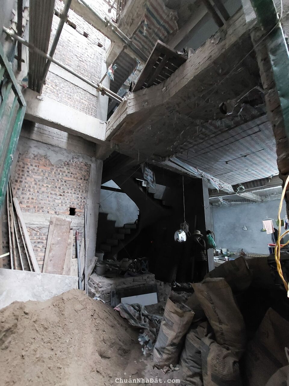 NHÀ ĐẸP MỚI TINH MẶT PHỐ ĐỒNG CỔ QUẬN TÂY HỒ THANG MÁY VỪA Ở VỪA KINH DOANH CHO THUÊ