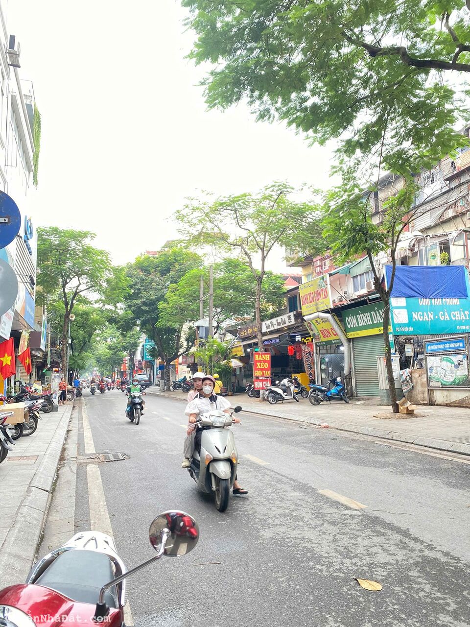 BÁN NHÀ PHỐ VIP - MẶT PHỐ ĐỘI CẤN - VỊ TRÍ VIP 10 TẦNG KINH DOANH - DT 160M2 GIÁ CHÀO 6X TỶ