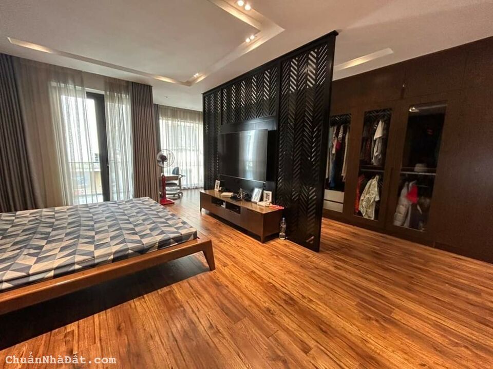 BÁN NHÀ NGÕ 136 CHÙA LÁNG - VỊ TRÍ ĐẸP Ô TÔ TRÁNH KINH DOANH - DT 121M2 GIÁ 37.X TỶ