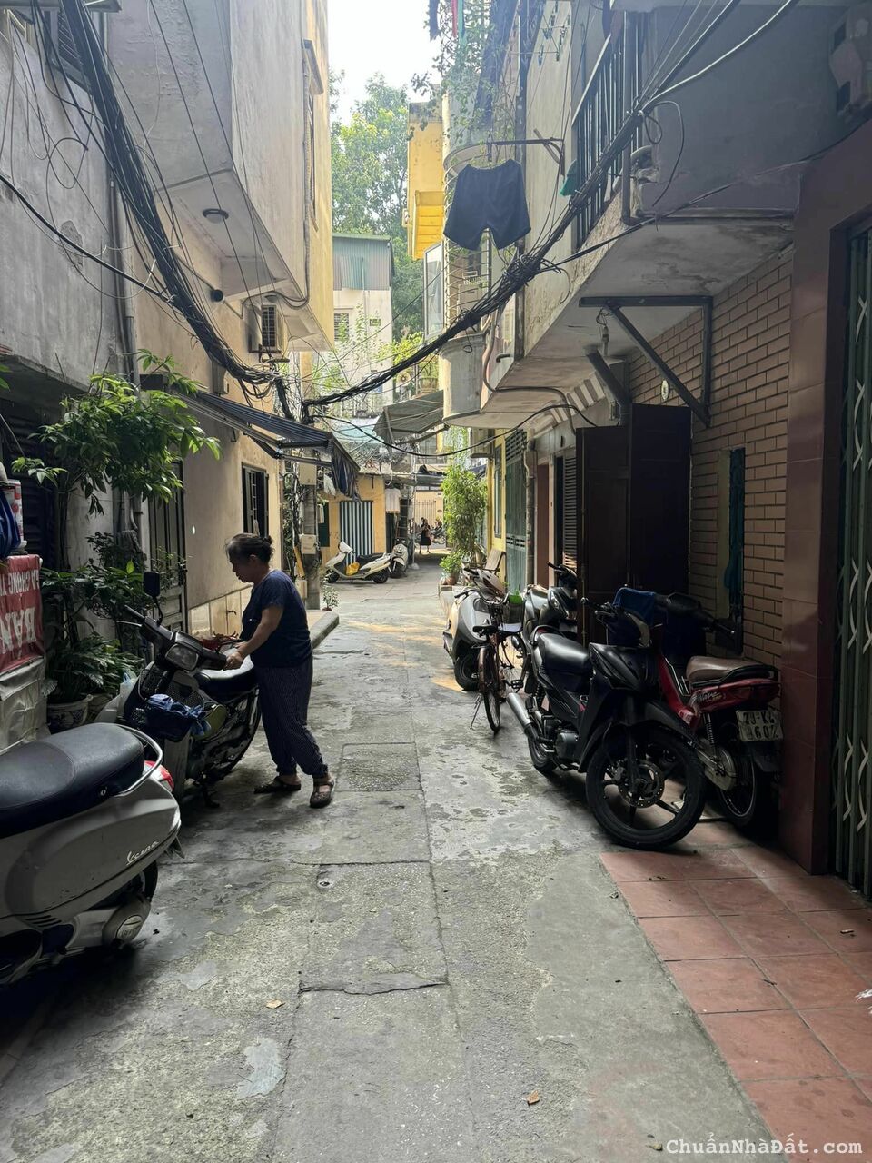 BÁN NHÀ NGÕ 79 PHỐ LÝ NAM ĐẾ - VỊ TRÍ VIP SIÊU HIẾM - NGÕ THÔNG KINH DOANH - DT 58M2 GIÁ CHÀO 25 TỶ