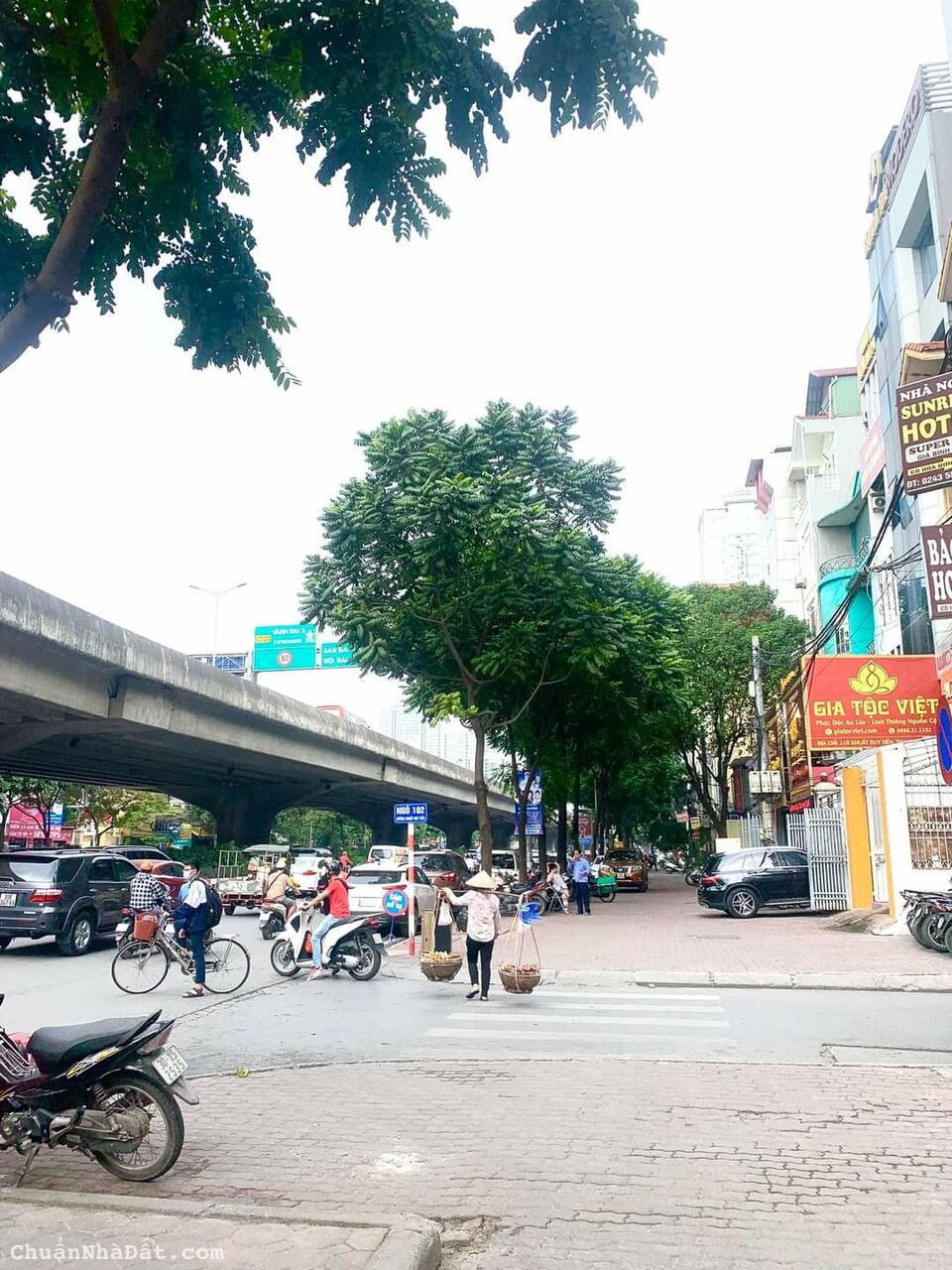 BÁN ĐẤT MẶT PHỐ KHUẤT DUY TIẾN - VỊ TRÍ ĐẸP NHẤT PHỐ - KINH DOANH SẦM UẤT 1 MẢNH DUY NHẤT 