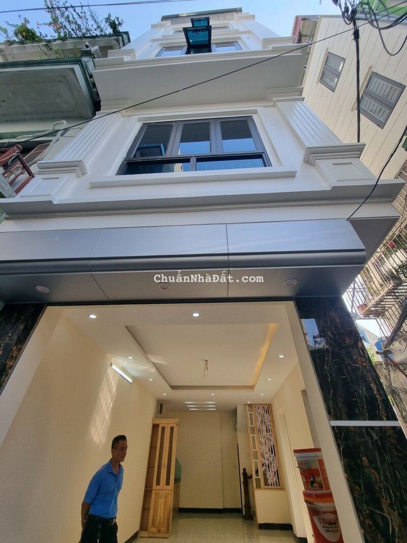 Bán Nhà Mỹ Đình 50m2 5 tầng MT12 giá 7.5 tỷ 0979312111