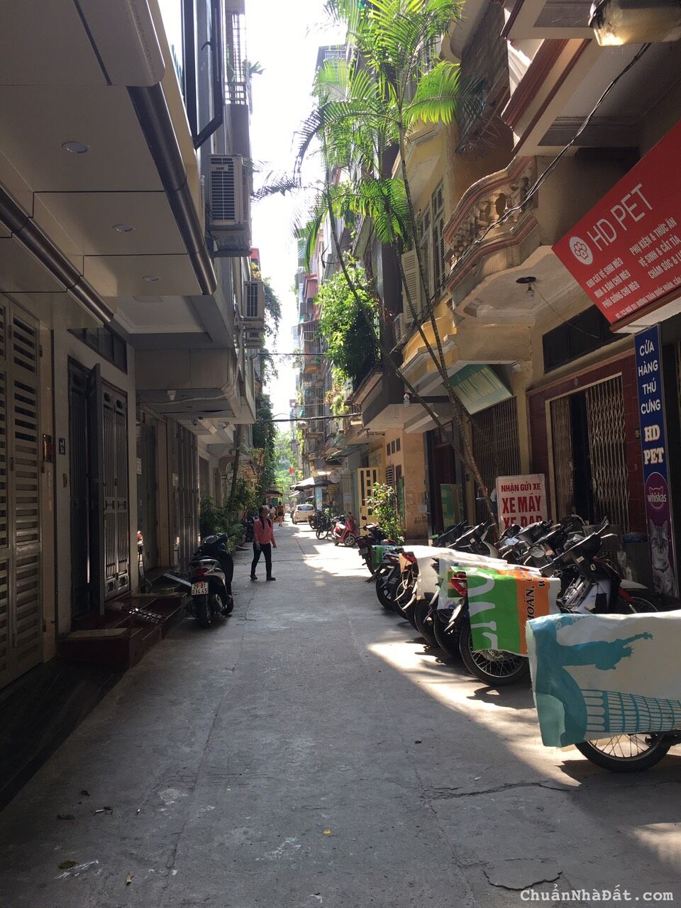 Bán nhà Trần Quốc Hoàn, Cầu Giấy, Phân lô, Ô tô đỗ cửa, 36m2 x 5 tầng, 9.8 tỷ Bán nhà Trần Quốc Hoàn, Cầu Giấy, Phân lô, Ô tô đỗ cửa, 36m2 x 5 tầng, 9.8 tỷ