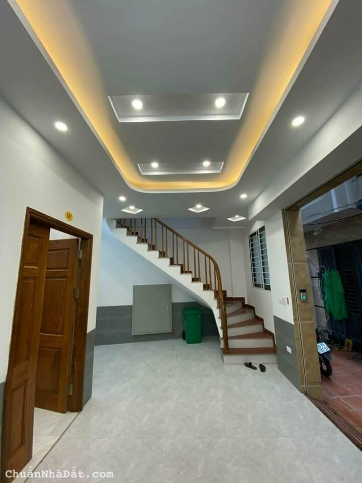 Bán CCMN Hồ Tùng Mậu 6 tầng, Nam Từ Liêm, lô góc 3 mặt thoáng,1 tháng  43m2  7,5 ty