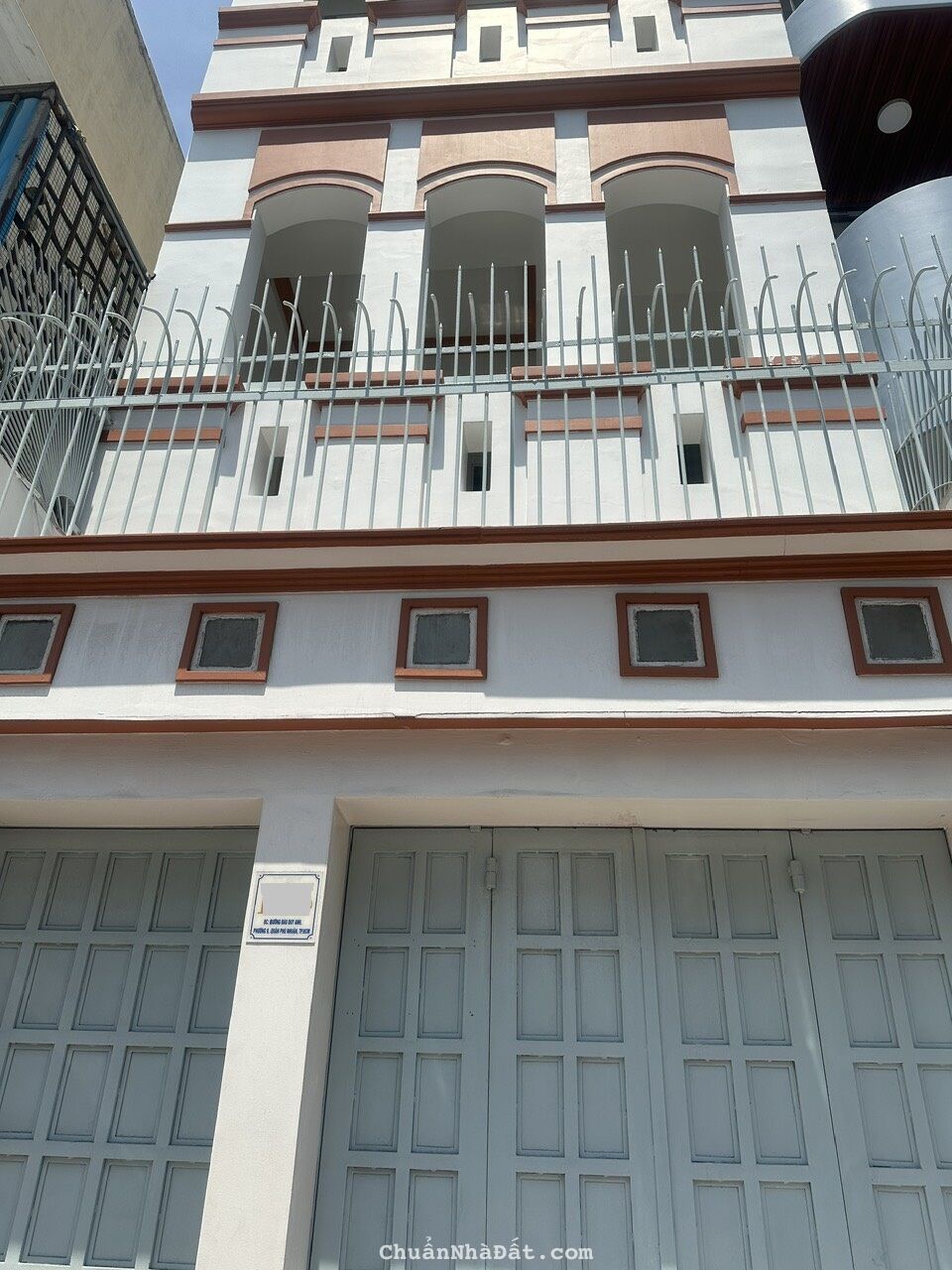 Bán nhà mặt tiền Đào duy anh, P.9, Q. Phú Nhuận. DT: 4x20, 1trệt 4 lầu, 7pn, 7wc