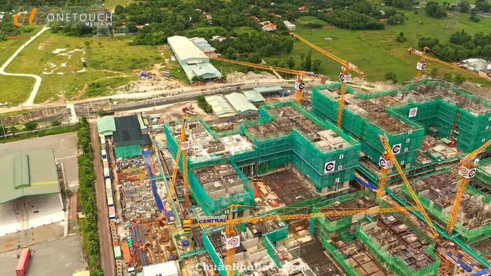 Cần bán căn hộ 2PN mặt tiền QL13 gần sân Golf Sông bé Cần bán căn hộ 2PN mặt tiền QL13 gần sân Golf Sông bé