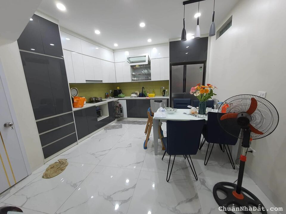 KINH DOANH ĐỈNH! BÁN NHÀ XÃ ĐÀN,30M2, 4 TẦNG, HƠN 4 TỶ Ở NGAY, Ô TÔ ĐỖ CỬA 0369931147