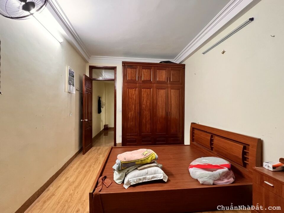 BÁN NHÀ ĐẶNG VĂN NGỮ, ĐỐNG ĐA, HIẾM, AN SINH, KINH DOANH, Ô TÔ ĐỖ, 32M2 HƠN 5 TỶ 0369931147