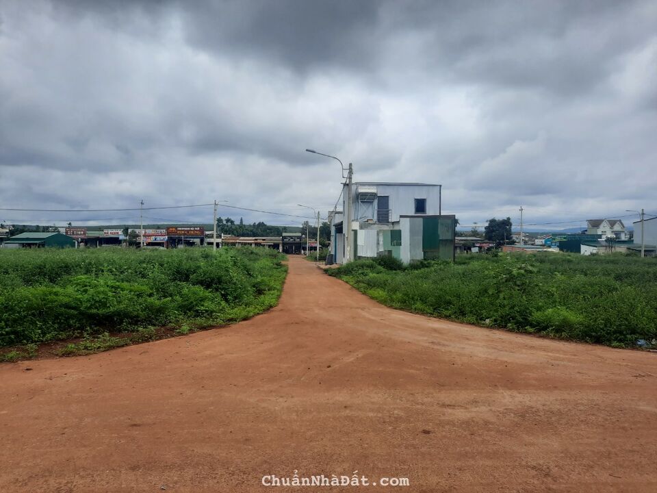 Đất nền đã có sổ đỏ ngay trung tâm Phú Lộc Krong Năng