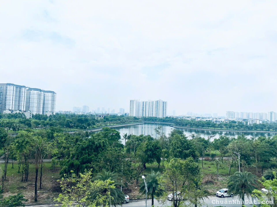 Cần bán nhanh căn hộ 2 ngủ view chính Hồ điều hòa, đầy đủ nội thất tại KDT Thanh Hà Cienco 5