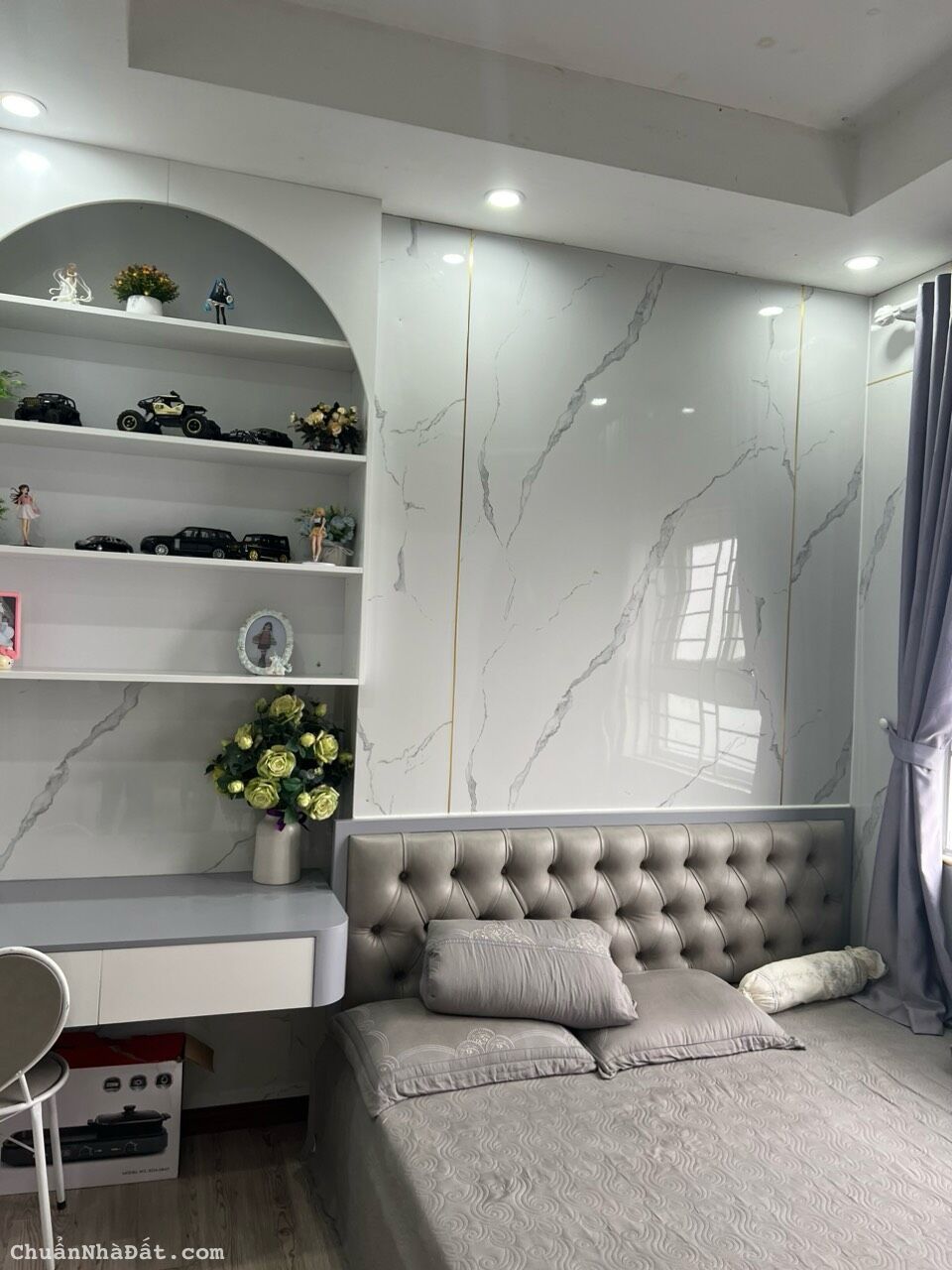 Cần bán căn hộ chung cư 77m² view Hồ điều hòa, full nội thất tại KĐT Thanh Hà Cienco 5